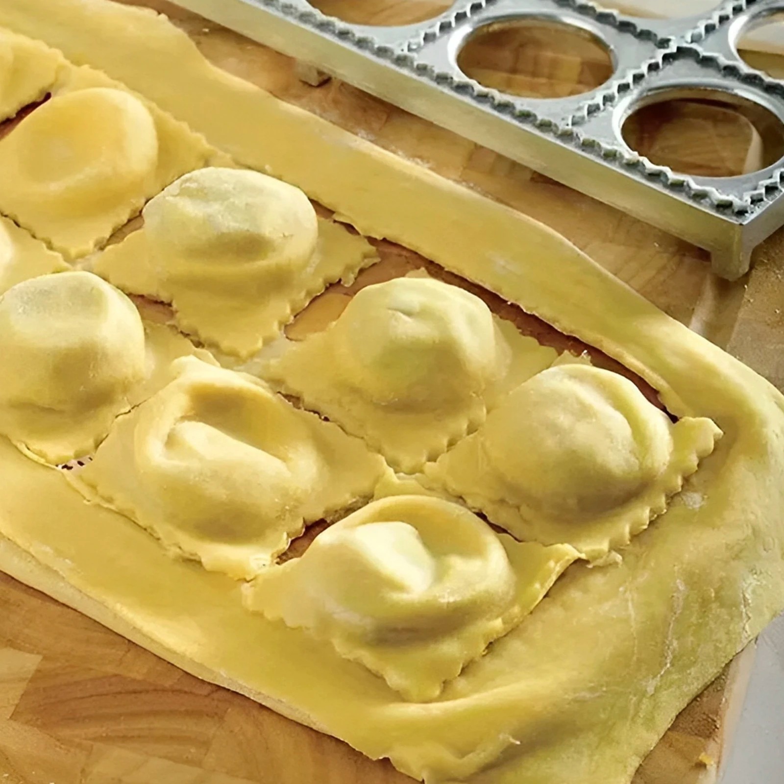 12 Delikli Mantı Kalıbı, Manue - Home Cooking Help incelemesi ve fiyatı